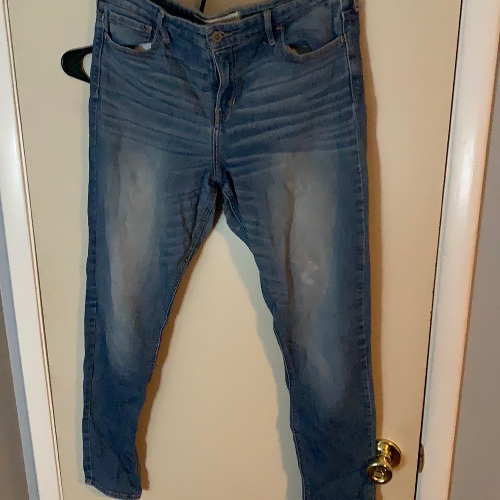 Hollister jeans